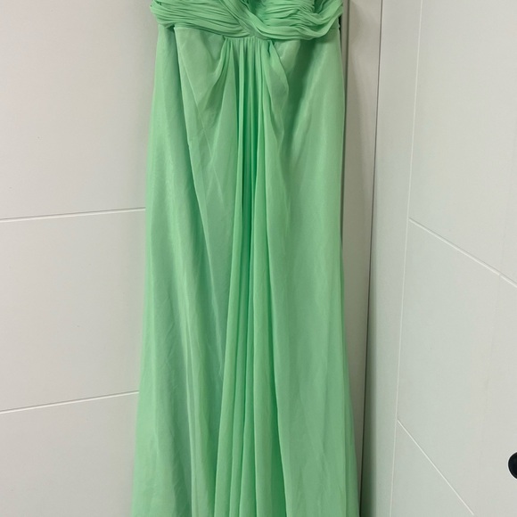 New chiffon dress for weddings , graduations or parties. - Picture 1 of 4
